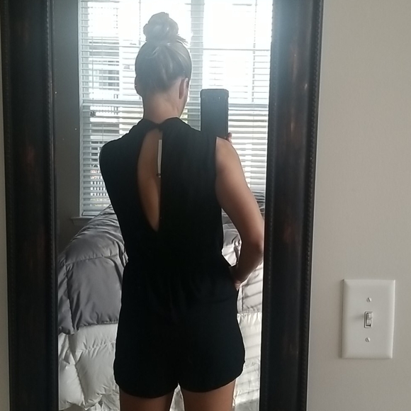 Lily Rain Black Romper - Picture 3 of 5